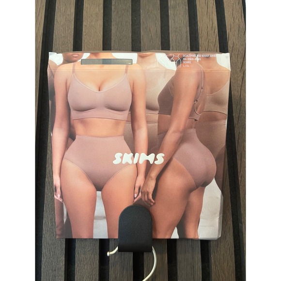 SKIMS Other - Skims - Sculpting Mid Waist Brief - Ochre - L/XL - NWT in Open Box